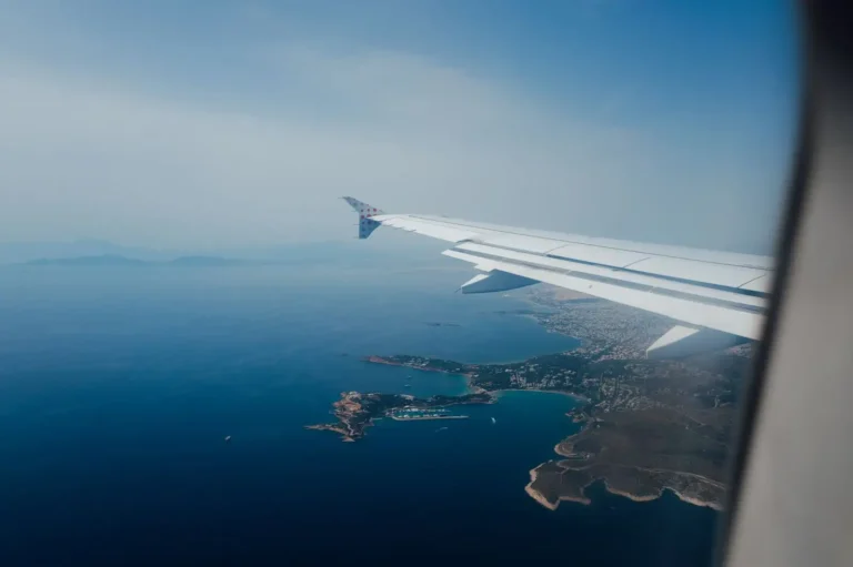 Avion pour la Corse : choisir le bon aéroport et le bon vol