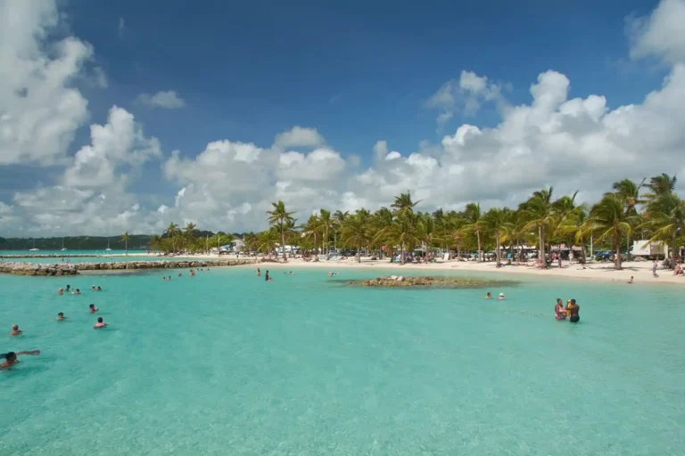 Voyage pas cher en Guadeloupe : quand partir et où économiser