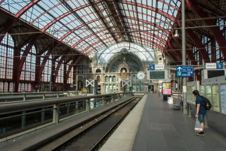 Train Paris-Amsterdam : durée, tarifs et conseils avant de réserver