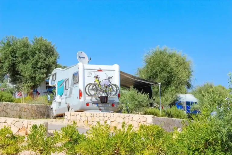 Camping à Nice : la ville n&rsquo;en a aucun, voici où chercher