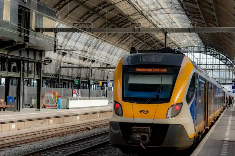 Train Amsterdam-Paris : durée réelle, gares et solutions de repli